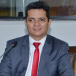 Jorge Frederico cobra passarela em Araguaína, reforma de escola e brinquedos adaptados