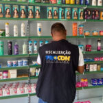 Mais de 1,2 mil produtos vencidos são apreendidos em farmácias e drogarias de várias cidades
