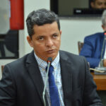 LDO: Jorge Frederico requer Unitins, Delegacia da Mulher 24h em Araguaína e asfalto da TO-423