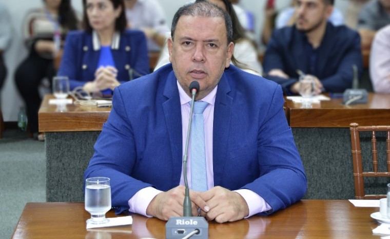 Deputado Gipão defende promoção de policiais civis por ato de bravura, assim como na PMTO