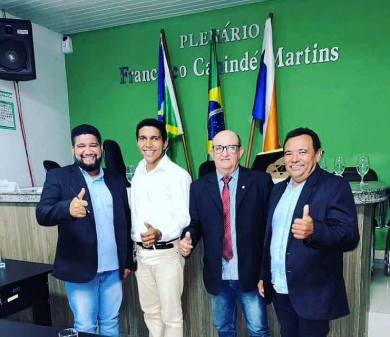 Por 9 a 0, Câmara de Vereadores aprova contas do prefeito Neurivan Rodrigues, de Carmolândia