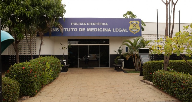 IML procura familiares de morador de 71 anos que foi encontrado morto em casa em Palmas