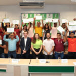 Cubanos e venezuelanos finalizam curso de português e sonham em recomeçar a vida em Araguaína