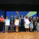 Educação premia 57 projetos de escolas, professores e alunos, que receberão até 30 mil reais
