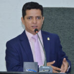 Em vigor, leis de Jorge Frederico garantem brinquedos adaptados e novo direito para PcD em concurso