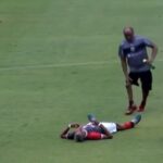 Em jogo contra o Cruzeiro, massagista de time do Tocantins rouba a cena e viraliza nas redes sociais