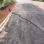 Novas rachaduras surgem em trecho da TO-255 onde ocorreu desmoronamento; Ageto fará reparos