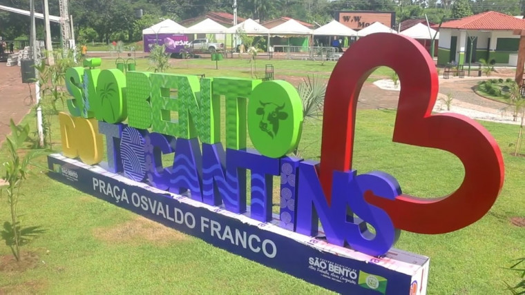 Prefeito firma contrato de R$ 1,2 milhão para implantar iluminação de LED em São Bento do Tocantins