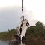 Carro de PM aposentado é encontrado dentro de lagoa onde corpo foi achado boiando há 20 dias