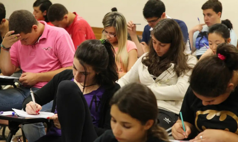 Prouni abre inscrições para mais de 400 mil bolsas no ensino superior; 76% são integrais