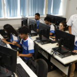 Seletivos do Senai abrem inscrições para instrutor e agente de educação em Palmas e Araguaína