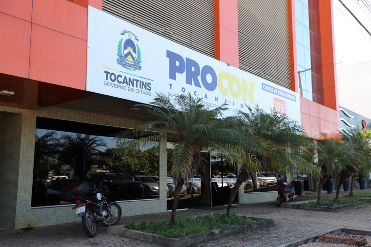 Bancos, lojas, supermercados e funerária são notificados por dívidas junto ao Procon Tocantins