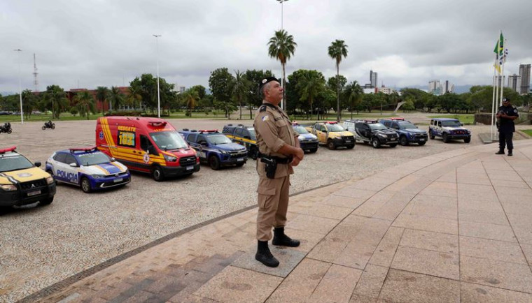 Governo designa 500 policiais por dia para reforçar segurança nas 90 cidades que terão Carnaval