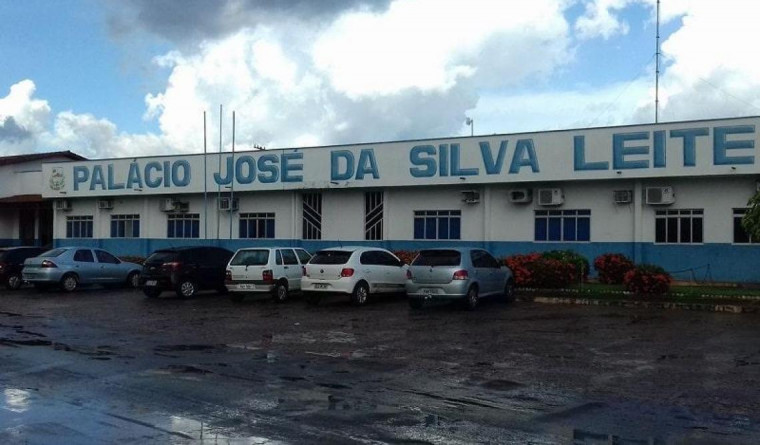 Justiça bloqueia quase R$ 300 mil da Prefeitura de Ananás por atrasar pagamento de precatórios