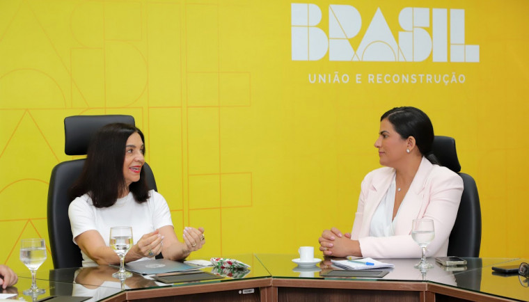 Primeira-dama Karynne Sotero se reúne com Lu Alckmin e busca projeto social para o Tocantins
