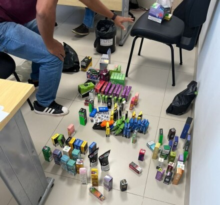 Operação da PF contra fornecedores de cigarros eletrônicos cumpre mandados em Araguaína