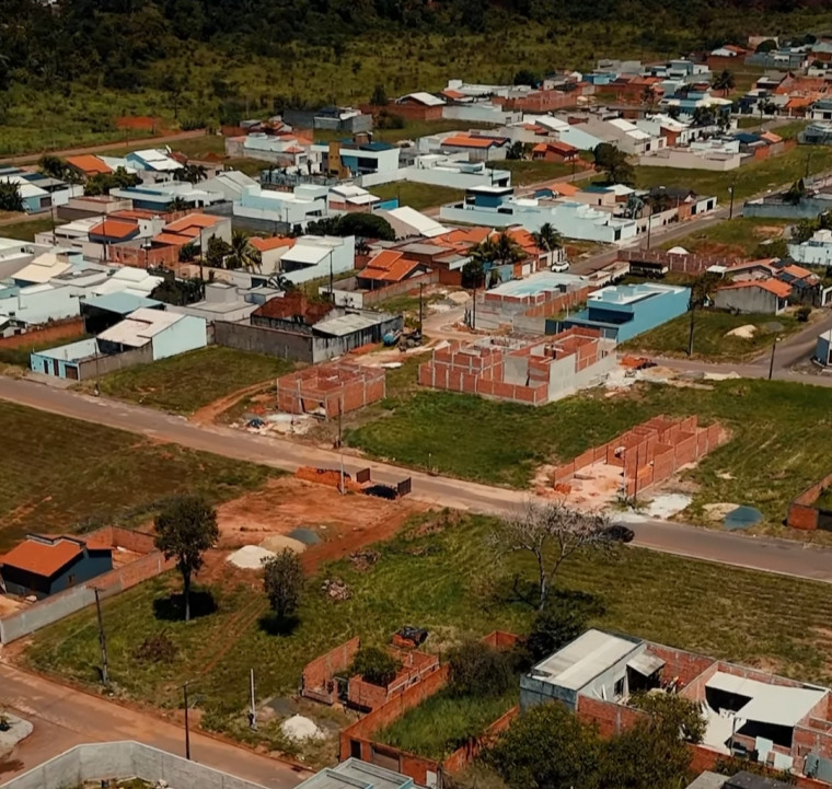 Deputado Alexandre Guimarães garante recursos para construção de creche no Jardim dos Ipês