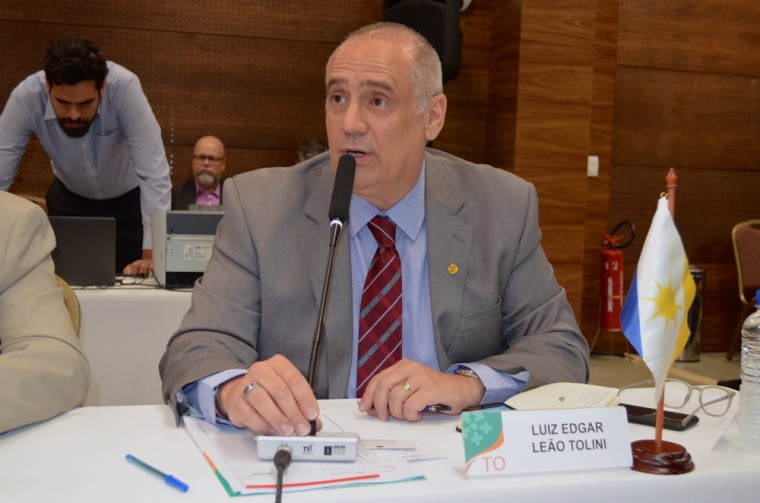 TCE reprova prestação de contas da Saúde no governo Carlesse e aponta rombo de R$ 138 milhões
