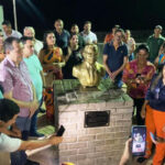 Babaçulândia ganha busto de bronze em homenagem ao fundador da cidade; conheça história