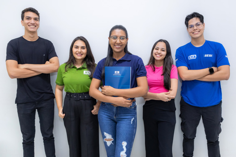 Empresas oferecem 100 vagas de estágio para estudantes de 29 cursos; bolsas de até R$ 1,3 mil