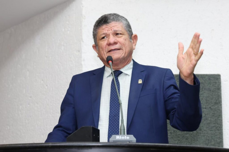 Wanderlei nomeia deputado como secretário das Cidades após exoneração de aliado do vice Laurez