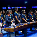 Estudante de escola pública do Bico toma posse com um dos Jovens Senadores de 2024