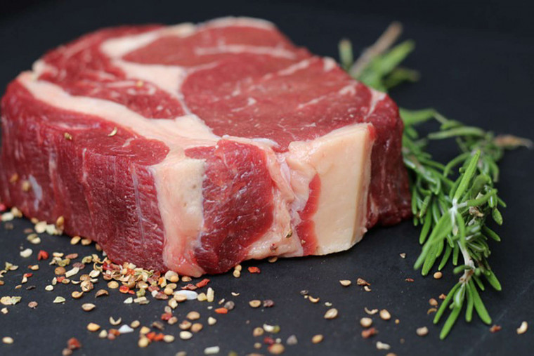 Conheça os alimentos mais falsificados no Brasil: você já consumiu algum sem saber?