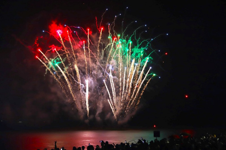 Servidores terão folga nos dias 23, 24, 30 e 31 de dezembro para festas de Natal e Ano-Novo