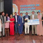 Governo do Tocantins entrega premiação de quase R$ 10 milhões para 39 escolas municipais