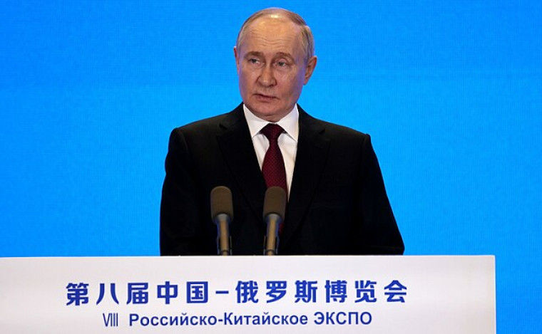 Putin diz que está pronto para chegar a acordo com Trump sobre guerra na Ucrânia