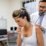 Pneumonia bilateral: o que é, sintomas, causas e tratamento