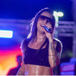 Cantora Flavinha grava clipe e CD ao vivo durante torneio Neon Party em Araguaína