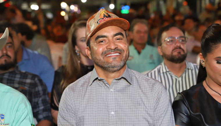 Governador Wanderlei inaugura colégio no Bico e participa de abertura da Expoara 2025