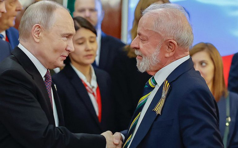 Lula recebe telefonema de Putin e conversa dura 40 minutos; veja os assuntos tratados