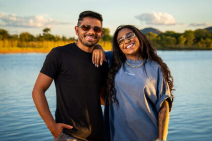 Evoney Fernandes e MC Danny apostam na mistura de estilos em 'Você Não Vale Nada'