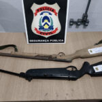 Investigado por crimes relacionados a dívida é preso com duas espingardas em operação