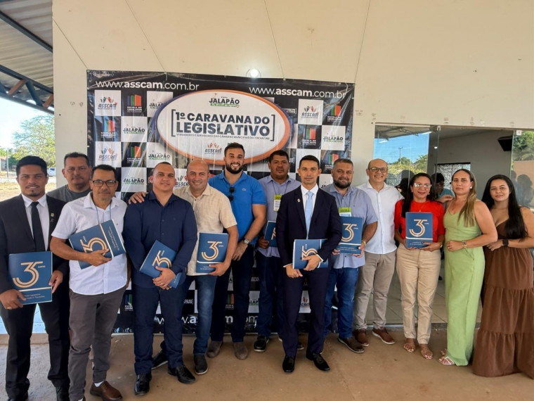 Pré-candidato a federal, André Luiz reforça papel de vereadores na 1ª Caravana do Legislativo