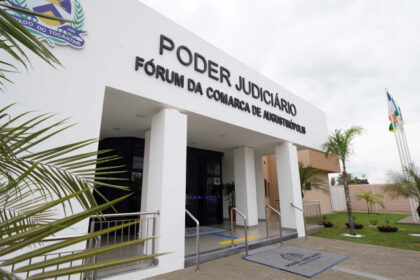 Marido que assassinou esposa e tentou matar os filhos é condenado a 73 anos de prisão