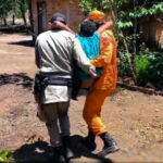 Com ajuda da cadela Dory, morador desaparecido em região de mata é resgatado com vida