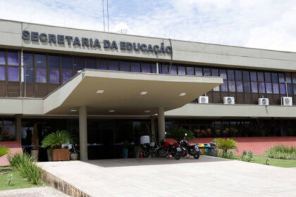 Sem avanço no PCCR, Sintet convoca paralisação de professores para dia 1º de outubro