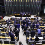 PEC da Blindagem é aprovada com voto favorável de todos os deputados do Tocantins
