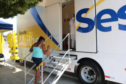 Unidade Móvel do Sesc anuncia programação do Outubro Rosa em Palmas; confira