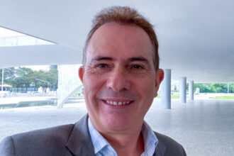 Conheça o professor Élvio Quirino, novo presidente da Fundação de Amparo à Pesquisa
