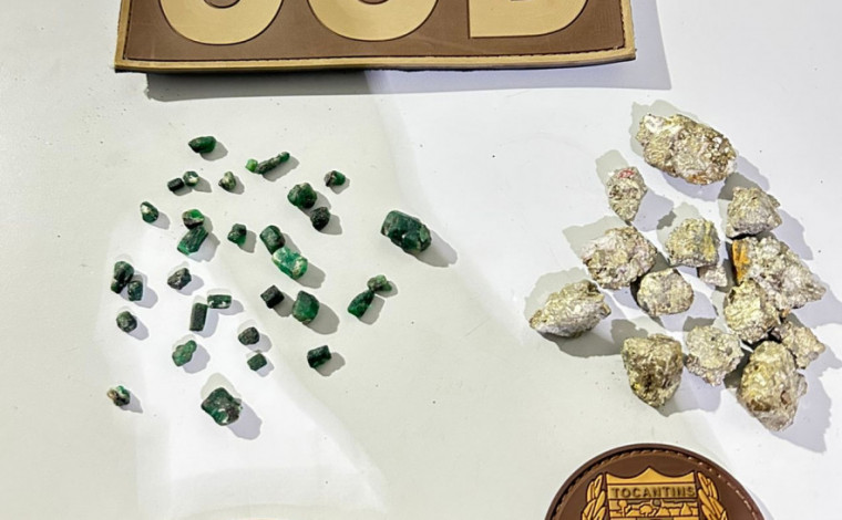 Garimpeiro é preso com pedras de esmeralda e pirita durante bloqueio policial na TO-080